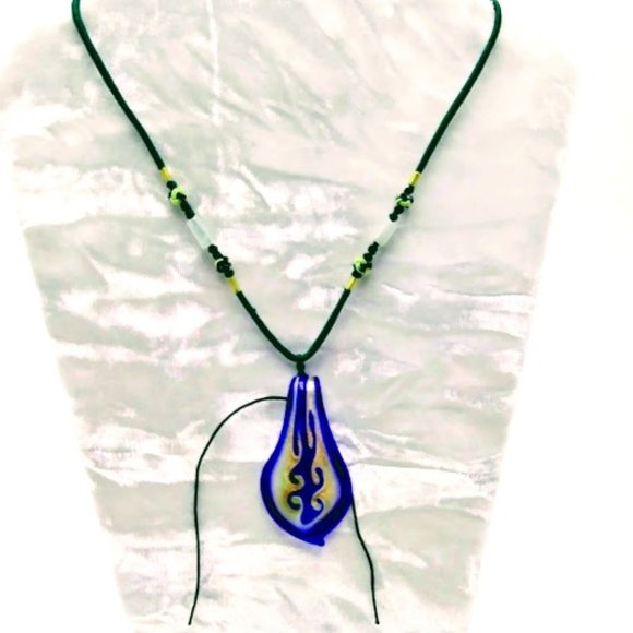 LAMPWORK ART GLASS BLUE TEARDROP PENDANT NECKLACE*HAND CRAFTED - Picture 1 of 6